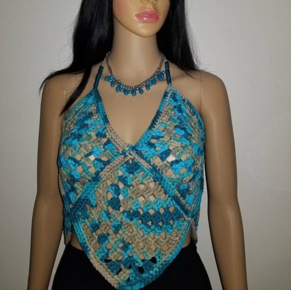 Cotton halter top - Picture 15 of 16
